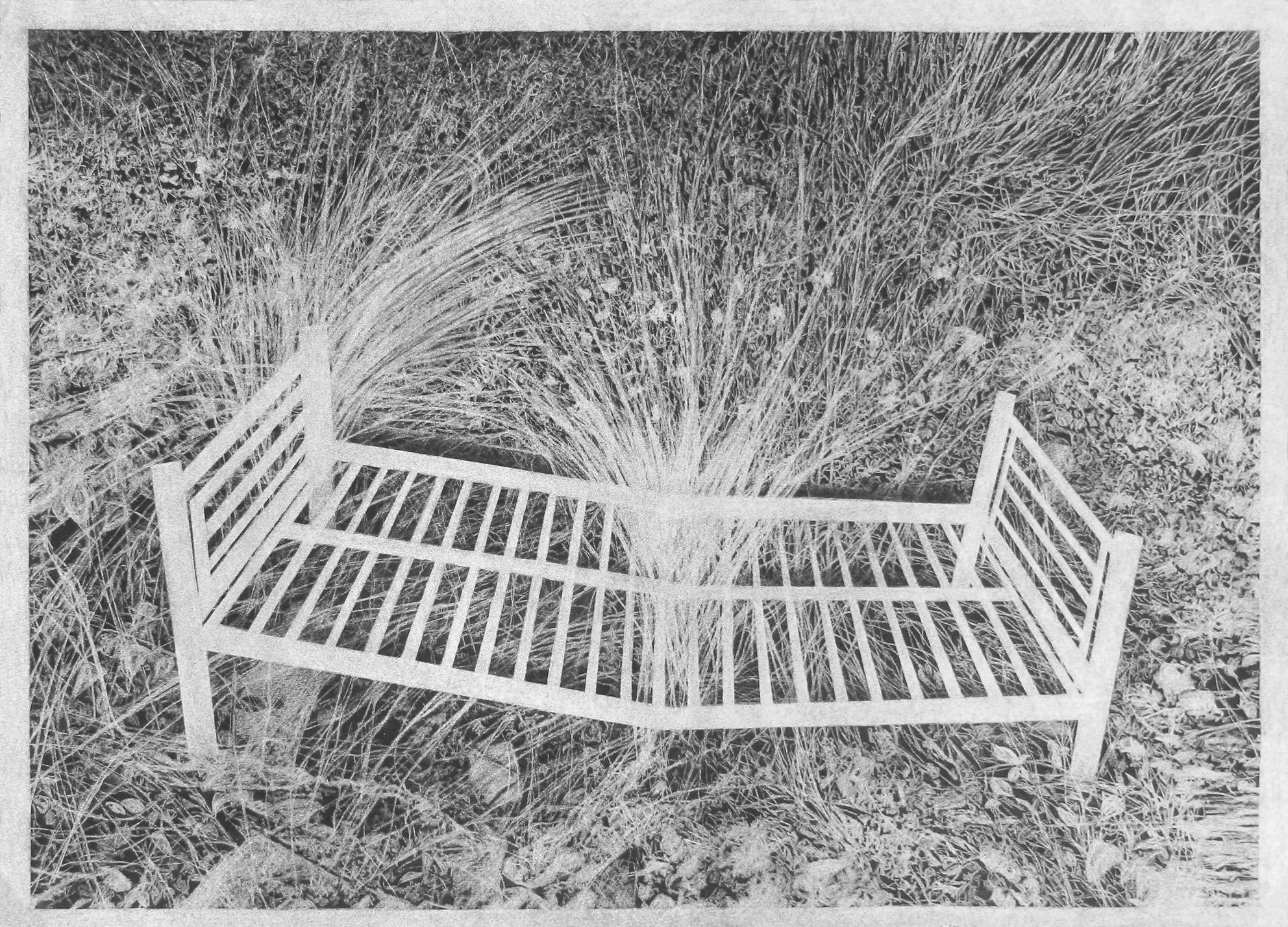 Le lit, La Roquille(Gironde), pigment noir sur papier éffacé à la gomme, 50x40cm